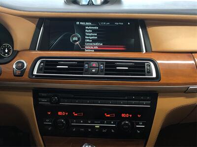2014 BMW 7 Series 750Li   - Photo 13 - Sacramento, CA 95825