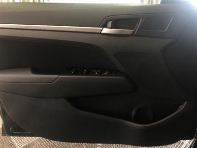 2018 Hyundai ELANTRA SEL   - Photo 16 - Sacramento, CA 95825