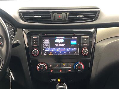 2019 Nissan Rogue Sport S   - Photo 12 - Sacramento, CA 95825