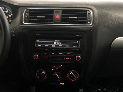 2013 Volkswagen Jetta SE   - Photo 12 - Sacramento, CA 95825