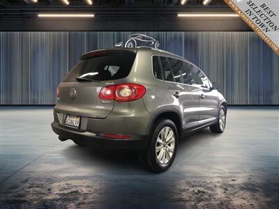 2009 Volkswagen Tiguan S   - Photo 4 - Sacramento, CA 95825