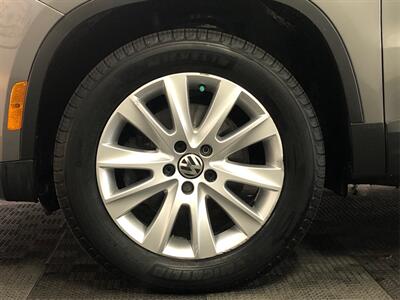 2009 Volkswagen Tiguan S   - Photo 18 - Sacramento, CA 95825