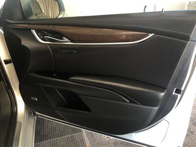 2016 Cadillac XTS Luxury   - Photo 17 - Sacramento, CA 95825