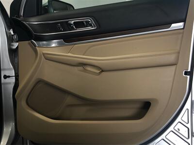2016 Ford Explorer Limited   - Photo 18 - Sacramento, CA 95825