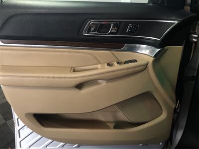 2016 Ford Explorer Limited   - Photo 17 - Sacramento, CA 95825
