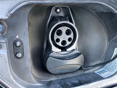 2017 Volkswagen e-Golf SE   - Photo 18 - Sacramento, CA 95825