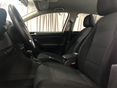 2013 Volkswagen Jetta SportWagen SE PZEV   - Photo 9 - Sacramento, CA 95825