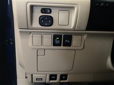 2015 Lexus ES 350   - Photo 28 - Sacramento, CA 95825