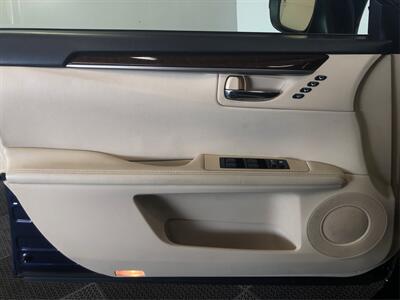 2015 Lexus ES 350   - Photo 17 - Sacramento, CA 95825