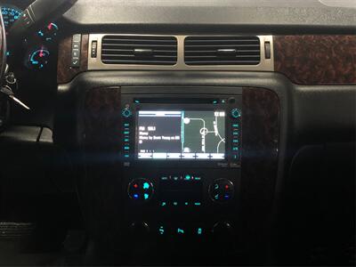 2013 GMC Yukon Denali   - Photo 12 - Sacramento, CA 95825