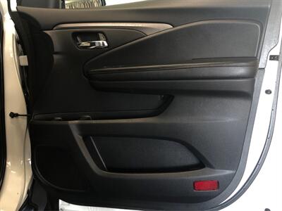 2021 Honda Passport Sport   - Photo 16 - Sacramento, CA 95825