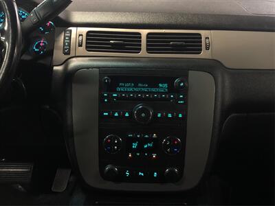 2013 Chevrolet Silverado 2500HD LTZ   - Photo 12 - Sacramento, CA 95825