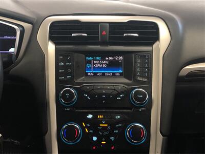 2013 Ford Fusion Hybrid SE   - Photo 12 - Sacramento, CA 95825