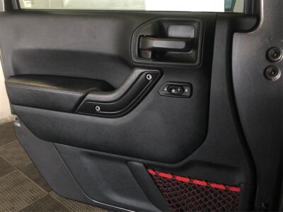 2017 Jeep Wrangler Unlimited Rubicon Recon   - Photo 16 - Sacramento, CA 95825