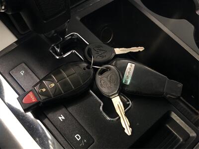 2010 Dodge Ram 1500 SLT   - Photo 24 - Sacramento, CA 95825