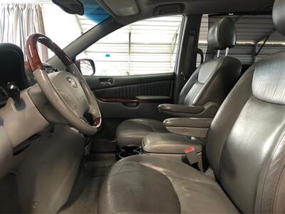 2004 Toyota Sienna XLE Limited 7 Passenger - Photo 9 - Sacramento, CA 95825