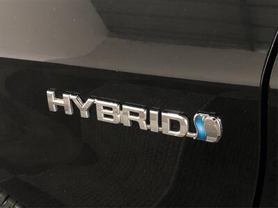 2010 Toyota Prius III   - Photo 19 - Sacramento, CA 95825