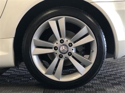 2011 Mercedes-Benz SLK SLK 300   - Photo 17 - Sacramento, CA 95825