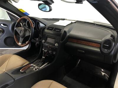 2011 Mercedes-Benz SLK SLK 300   - Photo 19 - Sacramento, CA 95825