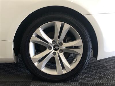 2010 Hyundai Genesis Coupe 3.8L   - Photo 19 - Sacramento, CA 95825
