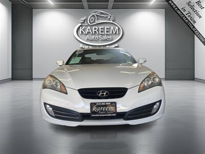 2010 Hyundai Genesis Coupe 3.8L   - Photo 2 - Sacramento, CA 95825