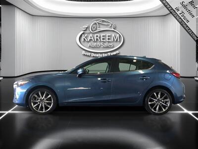 2018 Mazda Mazda3 Touring   - Photo 8 - Sacramento, CA 95825