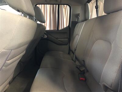 2015 Nissan Frontier SV   - Photo 10 - Sacramento, CA 95825