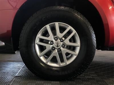 2015 Nissan Frontier SV   - Photo 18 - Sacramento, CA 95825