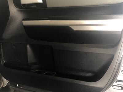 2017 Toyota Tundra Limited   - Photo 18 - Sacramento, CA 95825