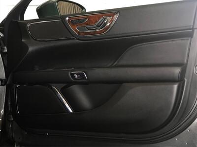 2019 Lincoln Continental   - Photo 17 - Sacramento, CA 95825