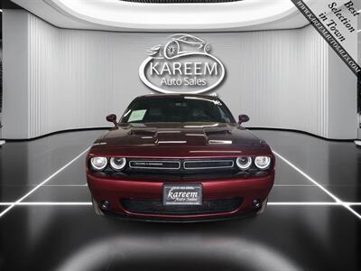 2018 Dodge Challenger SXT   - Photo 2 - Sacramento, CA 95825