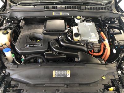 2017 Ford Fusion Hybrid Titanium   - Photo 10 - Sacramento, CA 95825