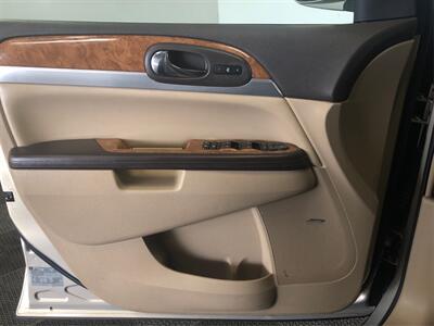2008 Buick Enclave CXL   - Photo 16 - Sacramento, CA 95825