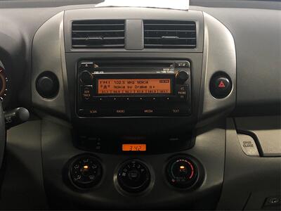 2012 Toyota RAV4   - Photo 13 - Sacramento, CA 95825