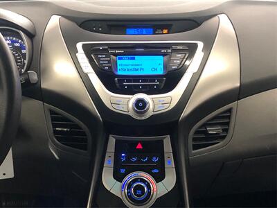 2012 Hyundai ELANTRA GLS   - Photo 13 - Sacramento, CA 95825
