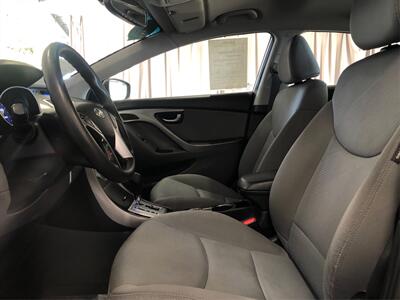 2012 Hyundai ELANTRA GLS   - Photo 9 - Sacramento, CA 95825