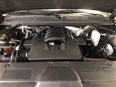 2015 GMC Yukon XL SLT   - Photo 11 - Sacramento, CA 95825