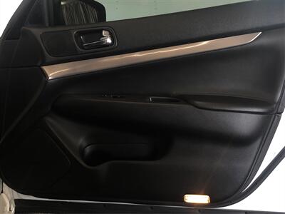 2015 INFINITI Q40 - Photo 18 - Sacramento, CA 95825