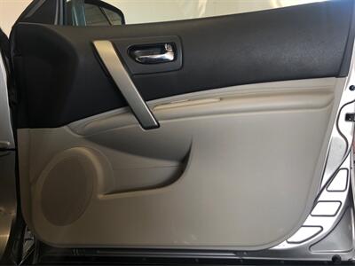 2009 Nissan Rogue SL   - Photo 18 - Sacramento, CA 95825