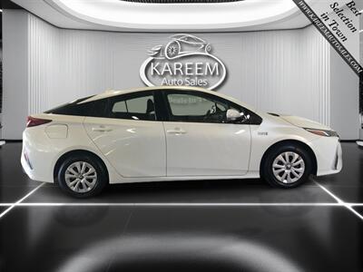 2017 Toyota Prius Prime Plus   - Photo 4 - Sacramento, CA 95825