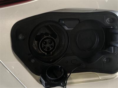 2017 Toyota Prius Prime Plus   - Photo 18 - Sacramento, CA 95825