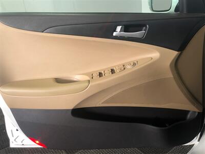 2012 Hyundai Sonata GLS   - Photo 14 - Sacramento, CA 95825