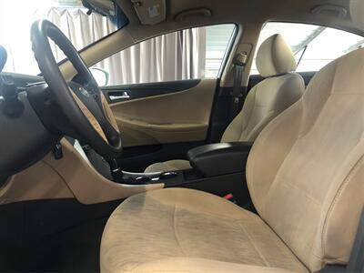 2012 Hyundai Sonata GLS   - Photo 9 - Sacramento, CA 95825