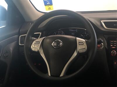 2016 Nissan Rogue SV - Photo 16 - Sacramento, CA 95825