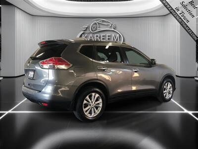 2016 Nissan Rogue SV - Photo 5 - Sacramento, CA 95825