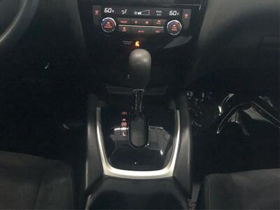2016 Nissan Rogue SV - Photo 27 - Sacramento, CA 95825