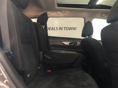 2016 Nissan Rogue SV - Photo 10 - Sacramento, CA 95825