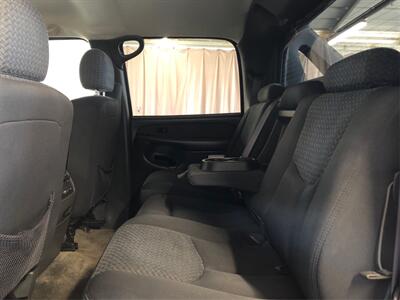 2003 Chevrolet Avalanche 1500   - Photo 10 - Sacramento, CA 95825
