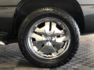 2003 Chevrolet Avalanche 1500   - Photo 19 - Sacramento, CA 95825