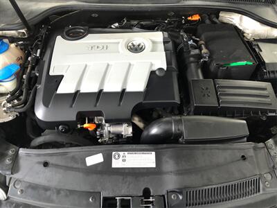 2013 Volkswagen Jetta SportWagen TDI   - Photo 11 - Sacramento, CA 95825